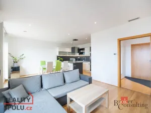 Prodej bytu 3+kk, Pohořelice, Znojemská, 89 m2