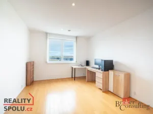 Prodej bytu 3+kk, Pohořelice, Znojemská, 89 m2