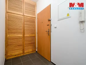 Prodej bytu 2+kk, Kostomlaty nad Labem, 9. května, 53 m2