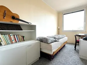 Pronájem bytu 3+kk, Praha, Sedlčanská, 69 m2