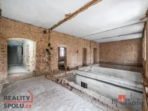 Prodej činžovního domu, Plzeň - Východní Předměstí, Nádražní, 622 m2