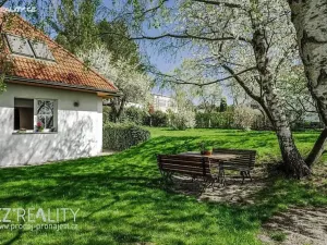 Prodej vily, Praha - Lipence, Na Bambouzku, 300 m2