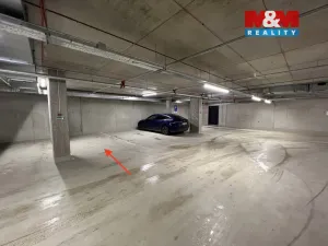 Pronájem garážového stání, Brno - Staré Brno, Ghegova, 11 m2