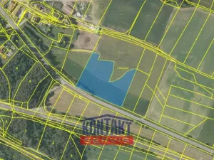 Prodej komerčního pozemku, Třebčice, 15237 m2