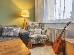 Prodej bytu 3+1, Trutnov - Horní Staré Město, Pampelišková, 77 m2