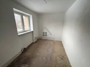 Prodej bytu 3+1, Třeboň, Seifertova, 69 m2