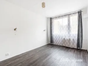 Pronájem bytu 3+kk, Praha, Aubrechtové, 69 m2
