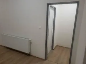 Pronájem bytu 1+kk, Praha - Uhříněves, 38 m2