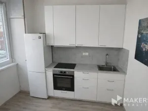 Prodej bytu 2+1, Praha - Hlubočepy, Dreyerova, 45 m2