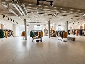 Prodej obchodního prostoru, Hradec Králové, Kollárova, 3447 m2