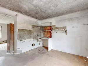 Prodej komerční nemovitosti, Chlistov, 426 m2