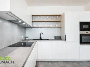 Pronájem bytu 2+kk, Uherské Hradiště, Obchodní, 77 m2