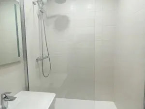 Pronájem bytu 4+1, Praha - Záběhlice, Střimelická, 86 m2