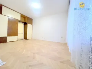 Pronájem bytu 4+1, Praha - Záběhlice, Střimelická, 86 m2