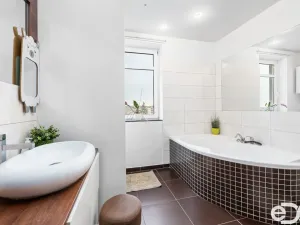 Prodej bytu 3+kk, Hradec Králové, Na Občinách, 110 m2