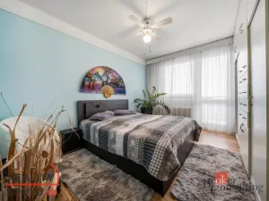 Prodej bytu 2+1, Hradec Králové - Nový Hradec Králové, třída Edvarda Beneše, 70 m2