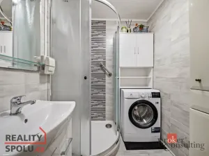 Prodej bytu 2+1, Hradec Králové - Nový Hradec Králové, třída Edvarda Beneše, 70 m2