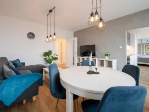 Pronájem bytu 3+1, Praha - Strašnice, Ke Strašnické, 77 m2