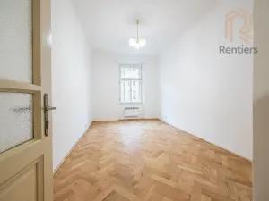 Pronájem bytu 2+1, Praha - Nusle, Jaromírova, 61 m2