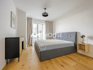 Pronájem bytu 3+kk, Praha - Vysočany, 73 m2