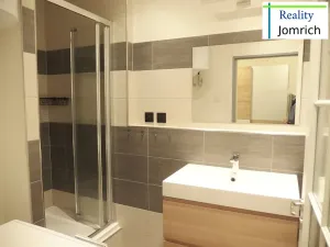 Pronájem bytu 2+1, Liberec, Palackého, 55 m2