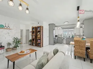 Prodej rodinného domu, Úpohlavy, 125 m2