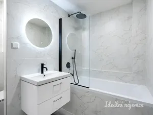 Pronájem bytu 2+kk, Praha - Krč, V Štíhlách, 36 m2