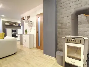 Prodej bytu 2+kk, Břeclav, Dělnická, 51 m2