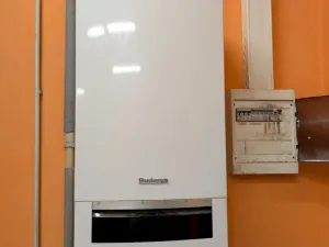 Pronájem výrobních prostor, Teplice, Pražská, 651 m2