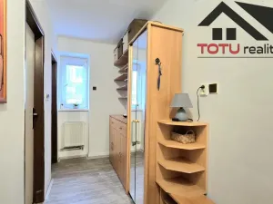 Prodej bytu 2+1, Jaroměř, Knappova, 63 m2