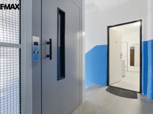 Prodej bytu 3+1, Sokolov, Švabinského, 75 m2