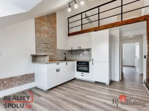 Pronájem bytu 2+kk, Pardubice - Zelené Předměstí, Svobody, 48 m2