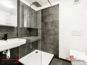 Pronájem bytu 2+kk, Pardubice - Zelené Předměstí, Svobody, 48 m2