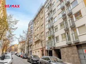 Pronájem bytu 2+kk, Praha - Vinohrady, Záhřebská, 49 m2