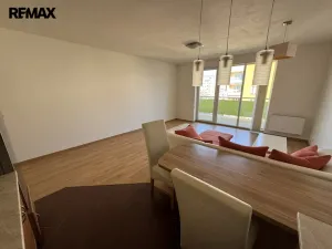 Pronájem bytu 1+kk, Olomouc, Peškova, 45 m2