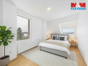 Prodej bytu 3+1, Čáslav - Čáslav-Staré Město, Na Kozinci, 102 m2