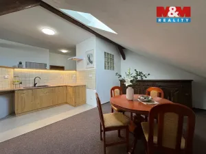 Pronájem kanceláře, Bechyně, Písecká, 14 m2