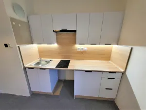 Pronájem bytu 1+kk, Ostrava - Poruba, Podroužkova, 25 m2