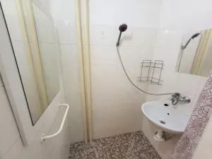 Pronájem bytu 1+kk, Ostrava - Poruba, Podroužkova, 25 m2