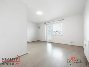 Pronájem bytu 1+kk, Brno - Židenice, Táborská, 37 m2