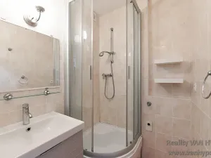 Pronájem bytu 2+kk, Praha - Letňany, Třinecká, 39 m2