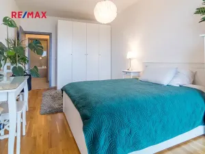 Prodej bytu 3+kk, Praha - Karlín, Breitfeldova, 90 m2