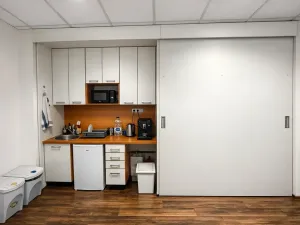 Pronájem kanceláře, Praha - Libeň, Lihovarská, 76 m2