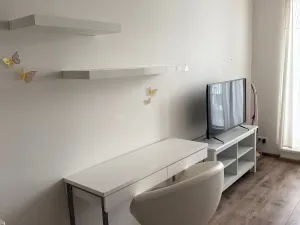 Pronájem bytu 1+kk, Praha - Střížkov, Zakšínská, 28 m2