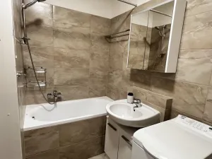 Pronájem bytu 2+kk, Praha - Letňany, Krausova, 43 m2