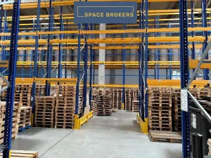 Pronájem skladu, Zdiby, 908 m2