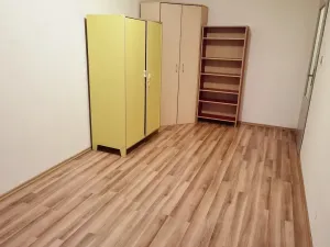 Pronájem bytu 3+1, Praha, Proutěná, 72 m2
