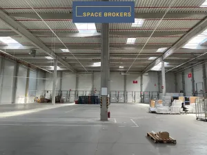 Pronájem skladu, Mošnov, 4084 m2