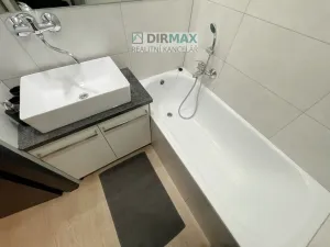 Pronájem bytu 1+1, Plzeň - Božkov, Barákova, 45 m2