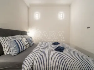 Pronájem bytu 2+kk, Praha - Karlín, Sokolovská, 48 m2